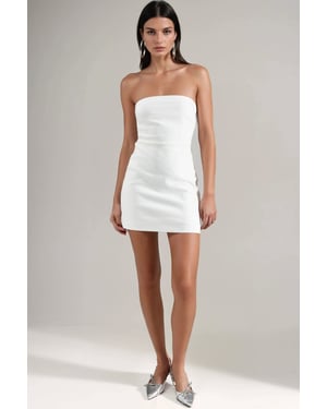 Trägerloses Mini-Kleid