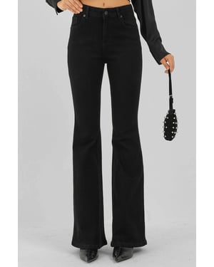 Hochtaillierte Bootcut-Jeans
