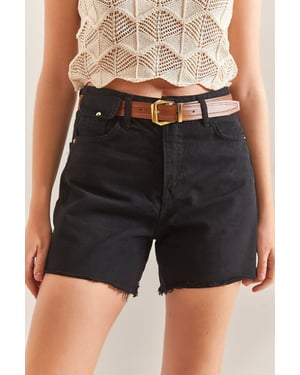 Gürtel-Jeansshorts