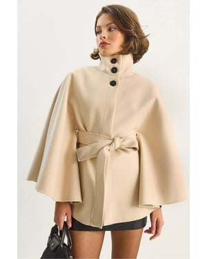 Poncho-Mantel mit Bindegurt