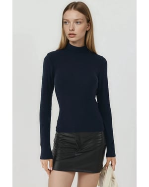 Ultraweiches Slim-Fit Rollkragenstricktop