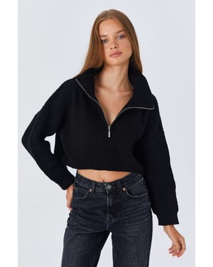 Strukturierter Langarm-Pullover mit Reißverschlusskragen