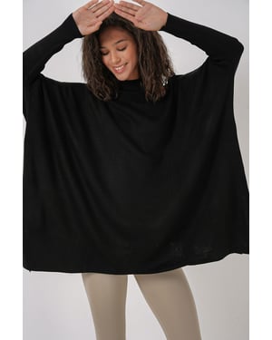 Sweater mit Schlitzdetail und halber Stehkragen, locker geschnitten
