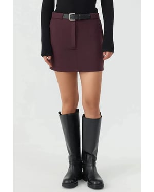 Hochtaillierte Mini-Shorts