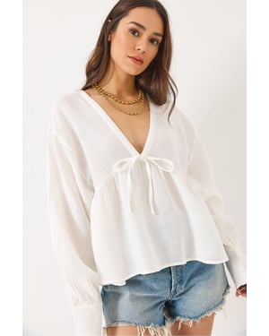 Strukturierte V-Ausschnitt-Crop-Bluse mit Schleife