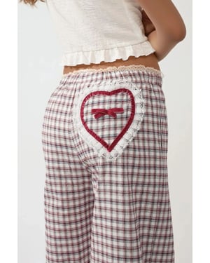 Kariertes langes Lounge-Hosen mit Herz-Detail hinten