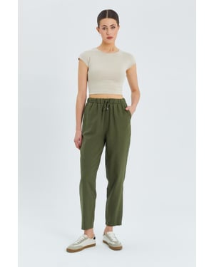 Hochtaillierte Hose mit Kordelzug