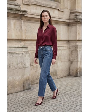 Hochtaillierte, knöchellange, gerade geschnittene Jeanshose