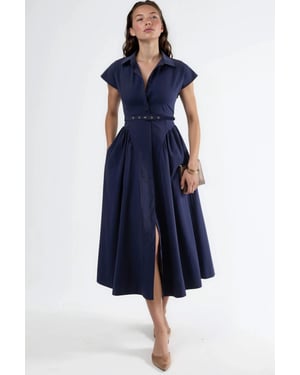 Midikleid mit Gürtel und Hemdkragen