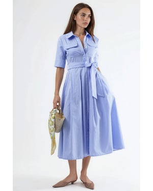 Gurtgetragenes gestreiftes Midi-Hemdkleid