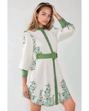 Bedrucktes Minikleid mit Rundhalsausschnitt und Gürtel