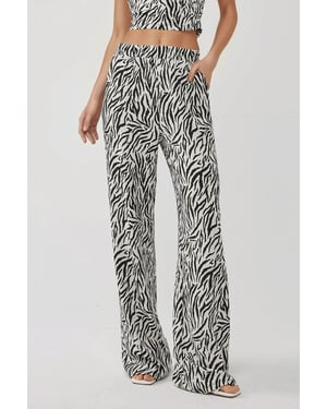 Hosen mit weitem Bein im Zebrastreifen-Muster