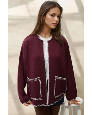 Gestreifter langer Strickcardigan