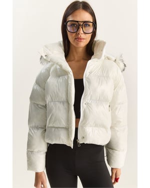 Kapuzenshirt Daunenjacke