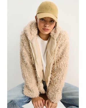 Hooded Fleece Mantel