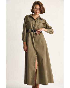 Langarm-Maxi-Kleid mit Knopfverschluss und Hemdkragen