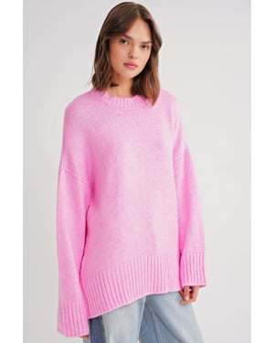 Oversized gerippter Strickpullover mit Rundhalsausschnitt