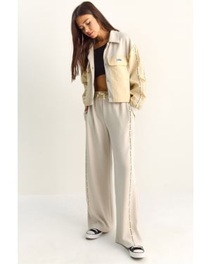Gestreiftes Mid-Waist Zweiteiliges Set mit Tasche