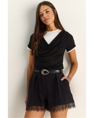 Hochtaillierte Weite Leg Shorts mit Spitze