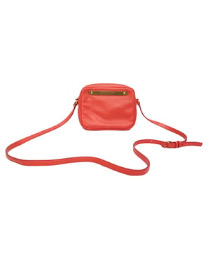 Marc by Marc Jacobs Schultertasche mit Logo-Plakette aus orangefarbenem Leder