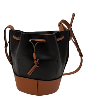 Loewe Small Balloon Bucket Bag aus schwarzem und braunem Leder