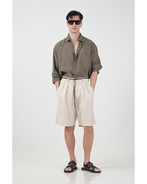 Hochtaillierte weit geschnittene Tencel Shorts