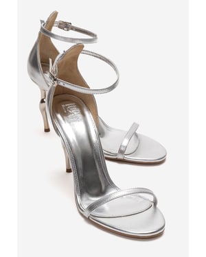 Yelena Pumps mit Knöchelriemen und Stilettoabsatz