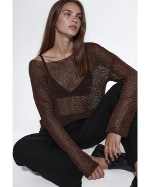 Halbtransparente Bootsausschnitt-Strickpullover