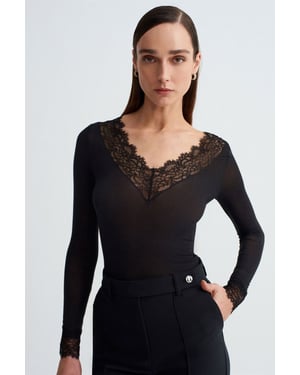 Schmal geschnittene V-Ausschnitt Spitze Bluse