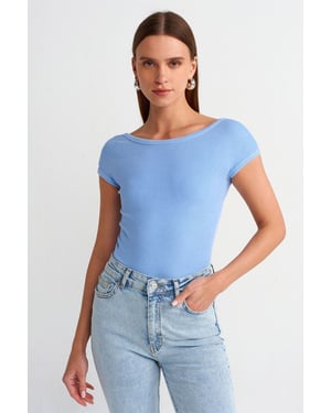 Dilvin Damen-Crop-Top mit quadratischem Ausschnitt und Cut-out - Hellblau