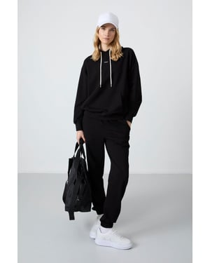 Oversized Kapuzenpullover- und Hosen-Set