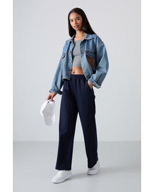 Weite Sweatpants mit Gummizug
