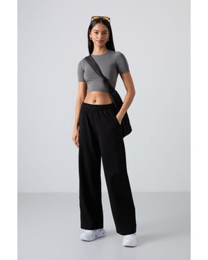 Weite Sweatpants mit Gummizug