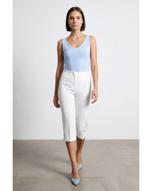 Hoch taillierte Capri-Zigarettenhose