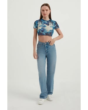 Abstract Tüll-Crop-Top