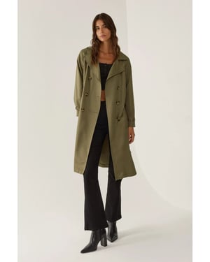 Doppelreihiger Gürtelt trenchcoat