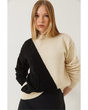 Gemusterter Halbturtleneck Rippstrickpullover