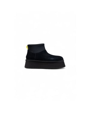 UGG Schwarze Wildleder Stiefeletten