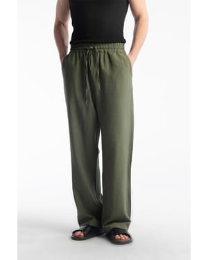 Herrenweite Strickhose