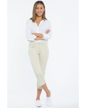 Chloe Capri-Jeans mit seitlichen Schlitzen