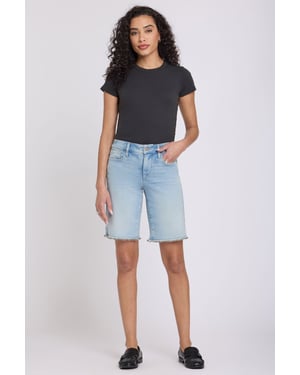 Boyfriend-Jeansshorts aus Re-New Denim