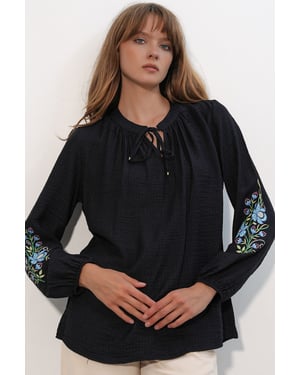 Bestickte oversized Crêpe-Bluse