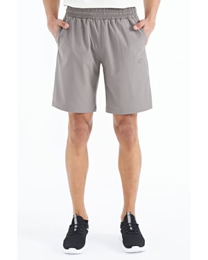 Herren Regular-Fit Weite Shorts