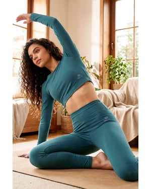Baumwolle-Elastan Crop T-Shirt und Leggings Set