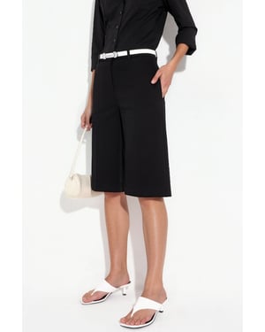 Gerade geschnittene Bermuda-Shorts (ohne Gürtel)