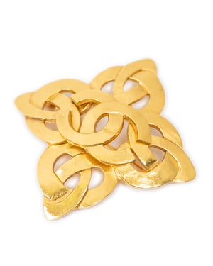 CC Quatrefoil Knot Brooch Pin Brosche
