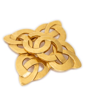 CC Quatrefoil Knot Brooch Pin Brosche