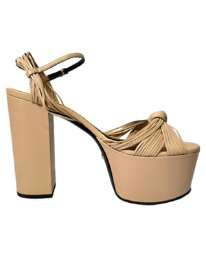 Gucci Crawford Knot Plateau-Pumps aus nudefarbenem Leder