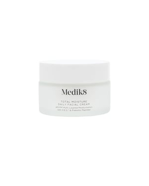 Total Moisture Tägliche Gesichtscreme Tiefe Feuchtigkeit 50 ml