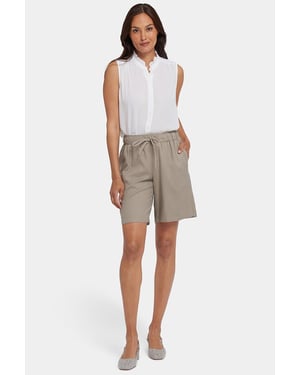 Luftige Bermuda-Shorts aus Stretch-Leinen